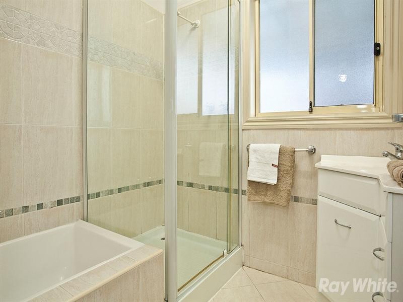 1/10 Holmes Street, Noble Park VIC 3174