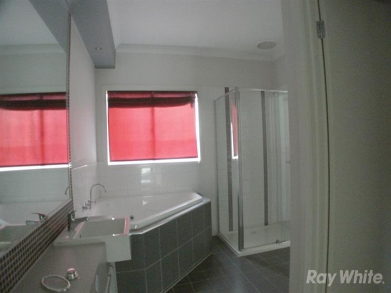 19 Player Drive, Narre Warren VIC 3805