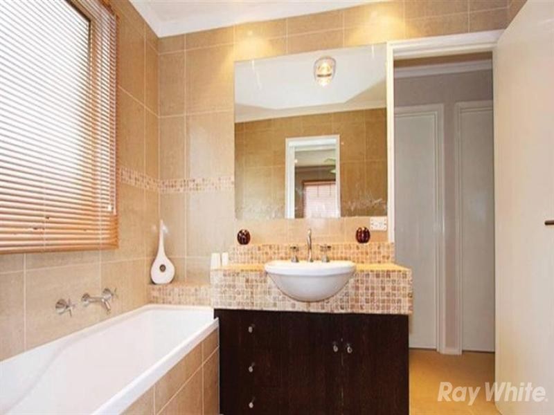 11/12 Surrey Road, Mount Waverley VIC 3149