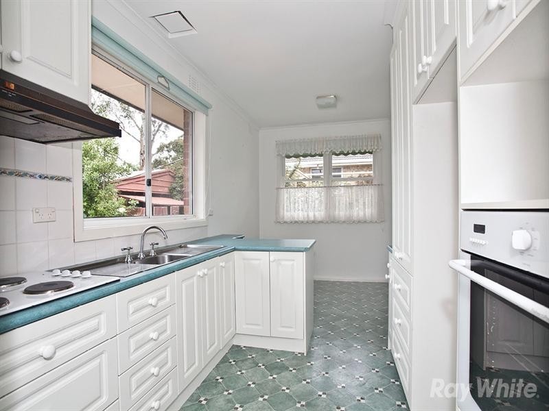 20 Campbell Street, Glen Waverley VIC 3150