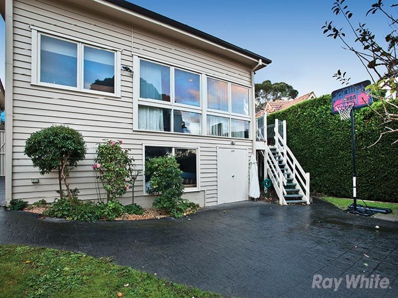 12 Acacia Street, Camberwell VIC 3124