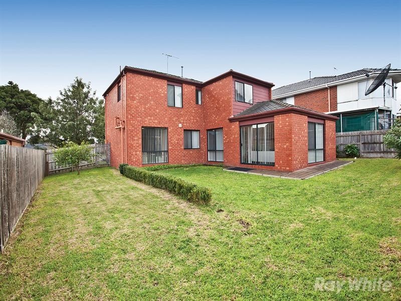 8 Baroda Avenue, Glen Waverley VIC 3150