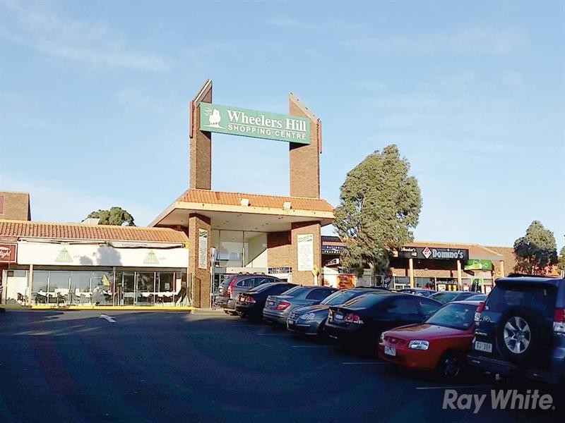 32 Oak Terrace, Wheelers Hill VIC 3150