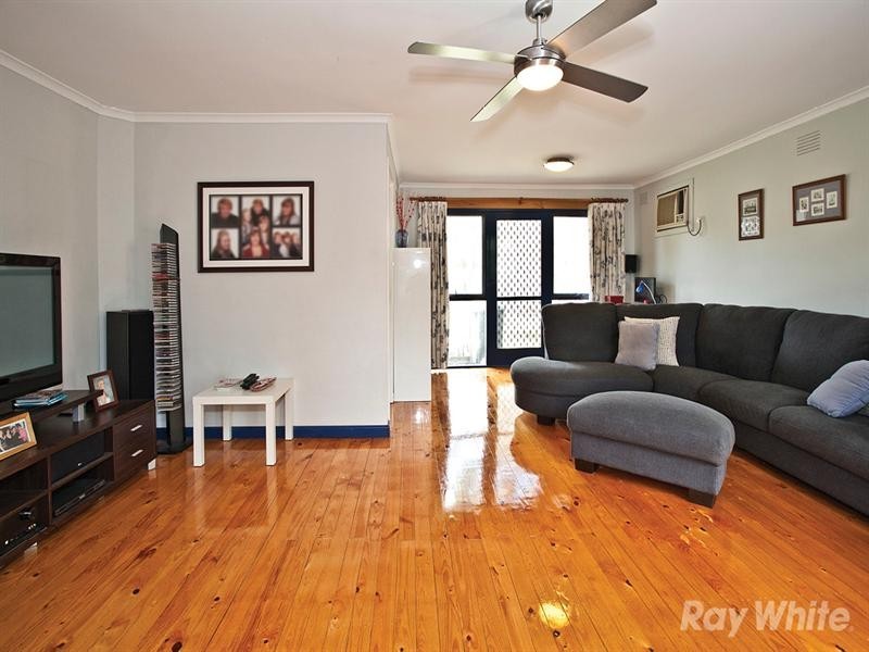 38 Excalibur Avenue, Glen Waverley VIC 3150