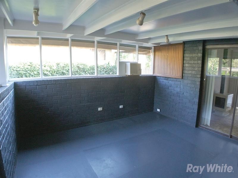 10 Radleigh Drive, Wheelers Hill VIC 3150