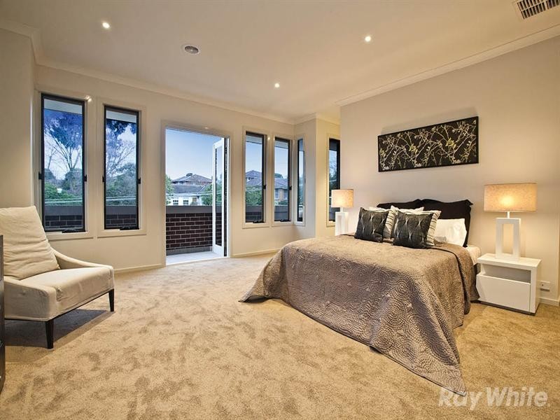 21 Barbara Avenue, Glen Waverley VIC 3150