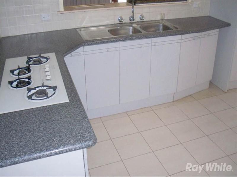 10 Chatswood Close, Glen Waverley VIC 3150