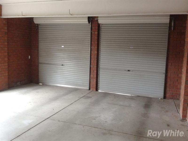 2/6 Rheanva Street, Berwick VIC 3806