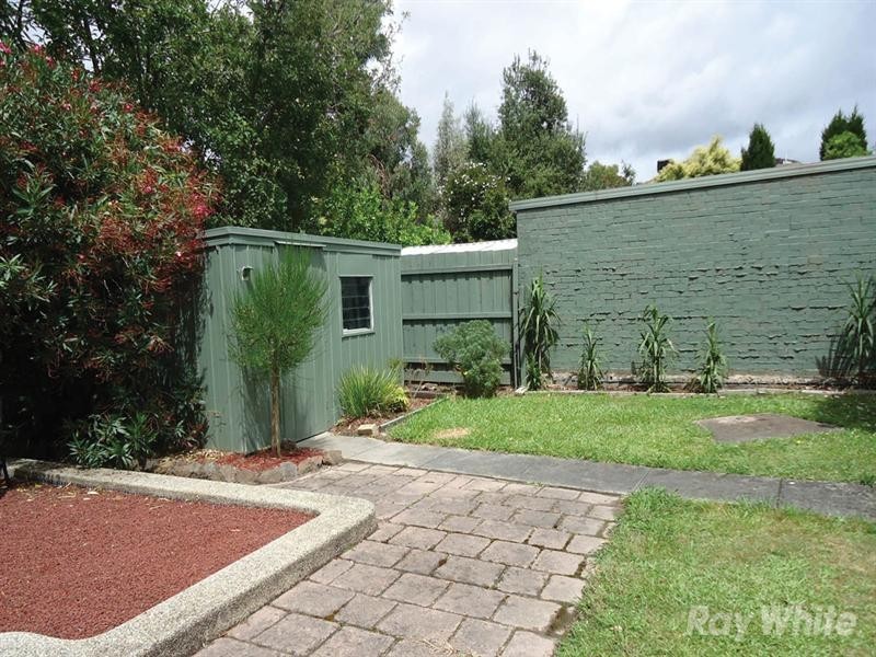 11 Ealing Court, Glen Waverley VIC 3150