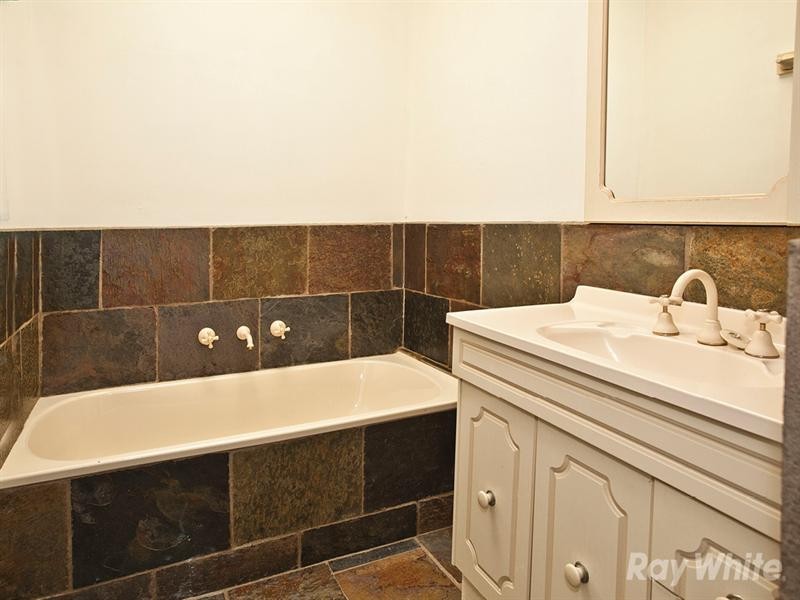 7 Stradella Avenue, Vermont South VIC 3133