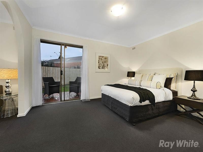 11 Chepstow Court, Noble Park North VIC 3174