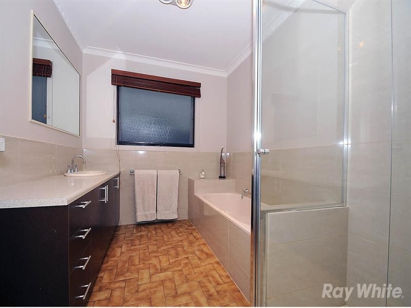 66 Garnett Road, Wheelers Hill VIC 3150