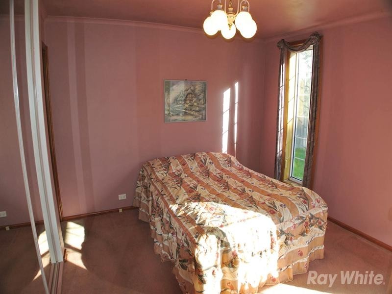 10 Kambara Drive, Mulgrave VIC 3170