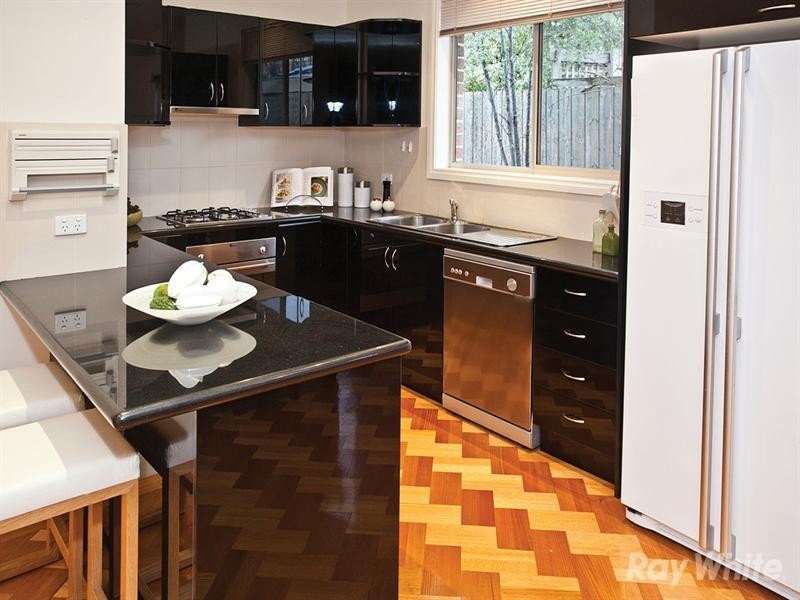 2/6 Short Street, Glen Waverley VIC 3150