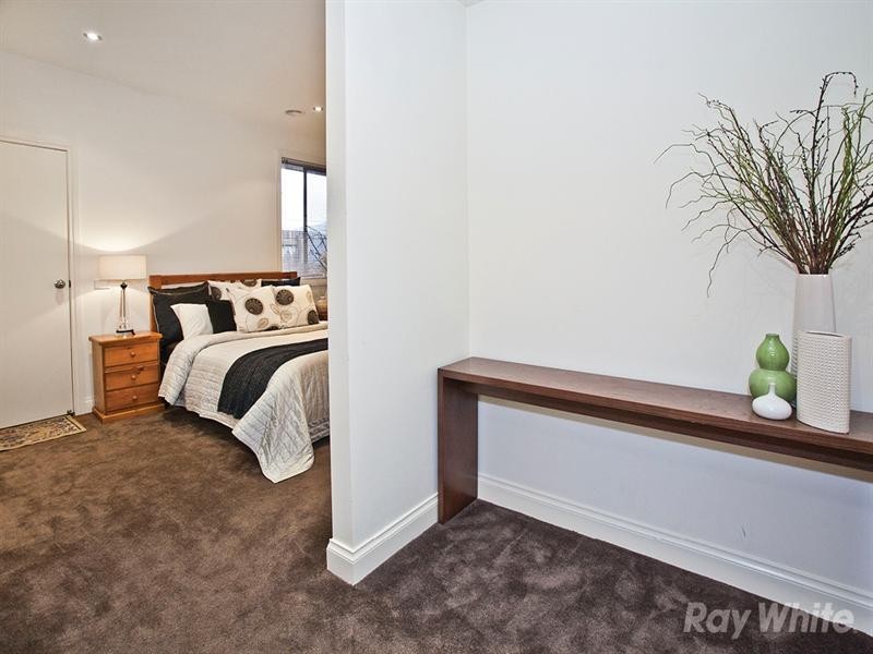 2/6 Short Street, Glen Waverley VIC 3150