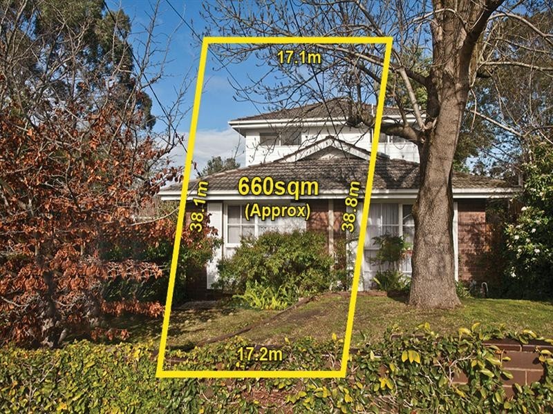 22 Hallows Street, Glen Waverley VIC 3150
