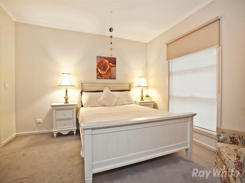 2/22 Hansworth Street, Mulgrave VIC 3170