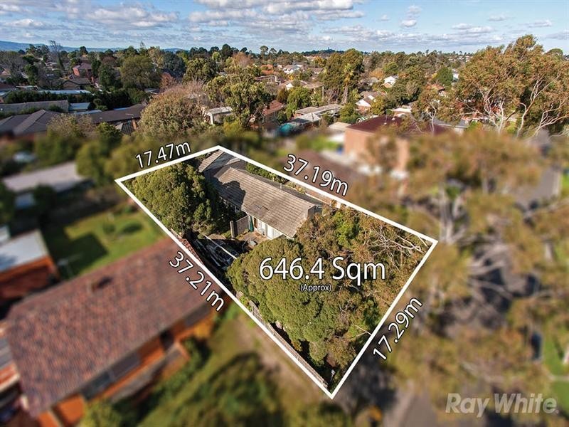 12 Clivejay Street, Glen Waverley VIC 3150