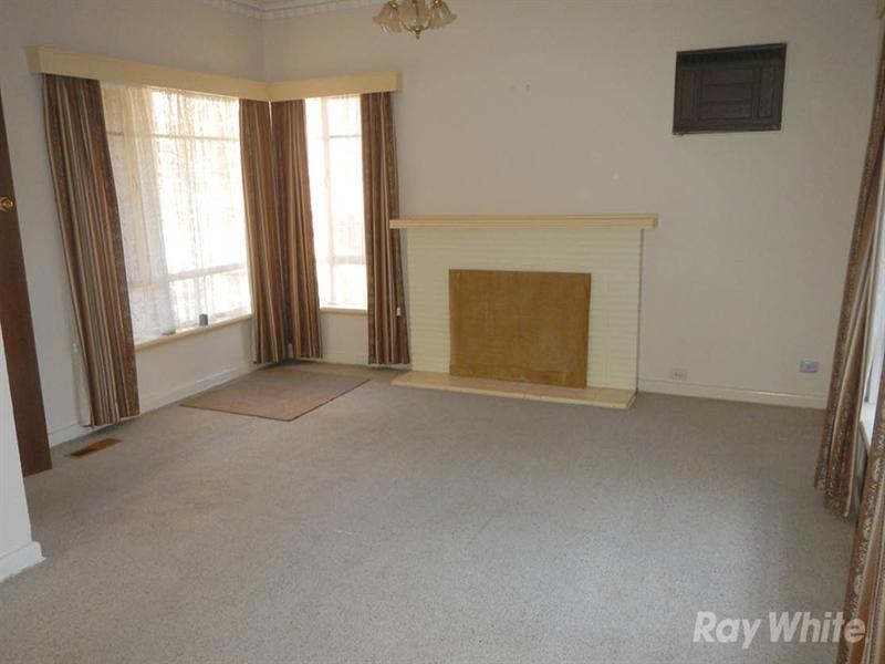 10 Farmer Street, Ashwood VIC 3147