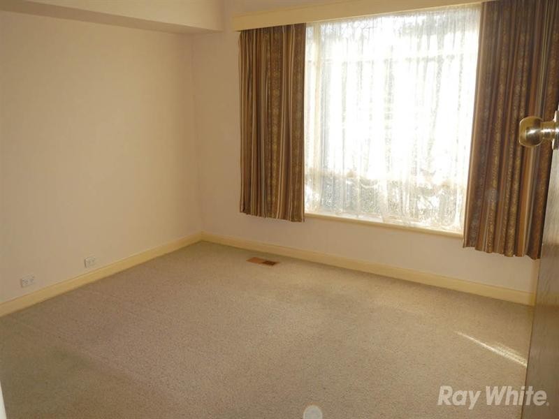 10 Farmer Street, Ashwood VIC 3147