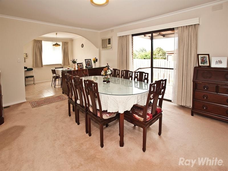 37 Sandgate Avenue, Glen Waverley VIC 3150