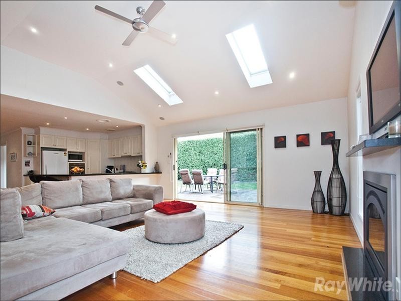 5 Stockmans Drive, Vermont South VIC 3133