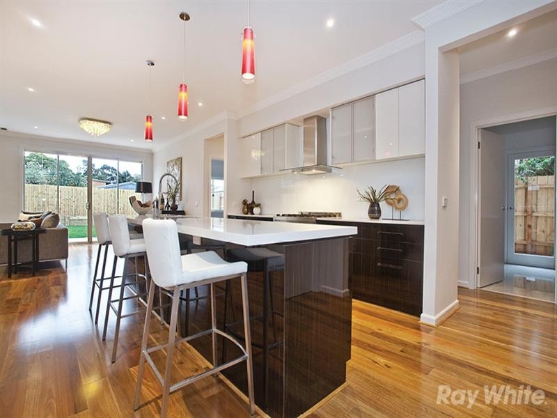 32 Vermont Street, Glen Waverley VIC 3150