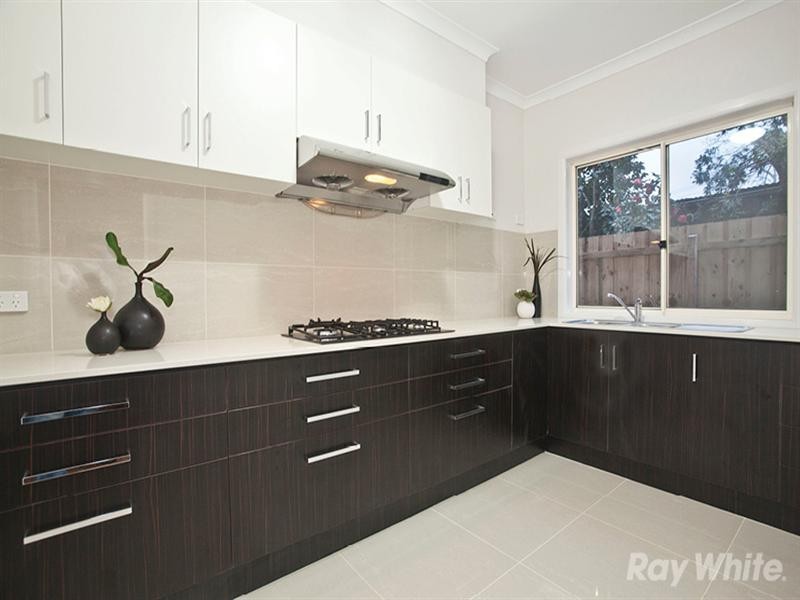 32 Vermont Street, Glen Waverley VIC 3150