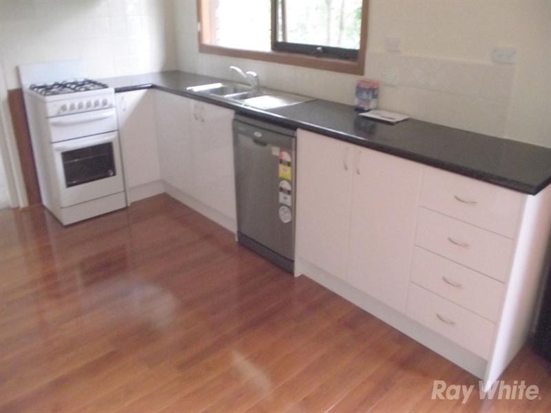 4 Camelot Drive, Glen Waverley VIC 3150