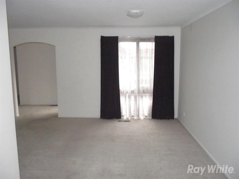 4 Camelot Drive, Glen Waverley VIC 3150