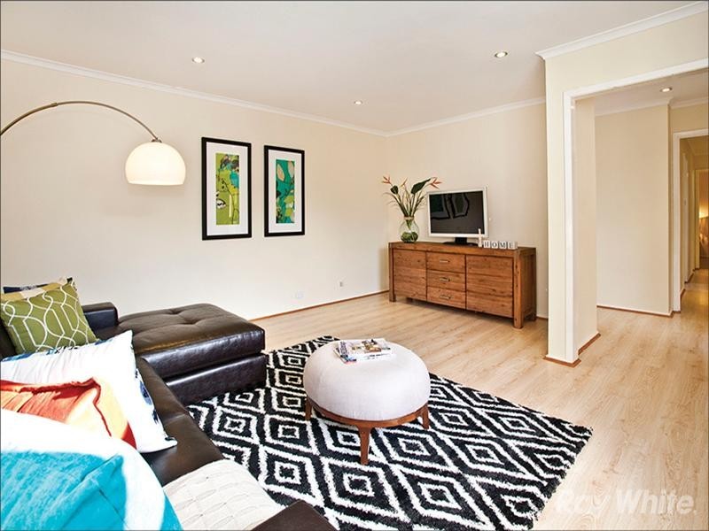 2/108 Blackburn Road, Doncaster East VIC 3109