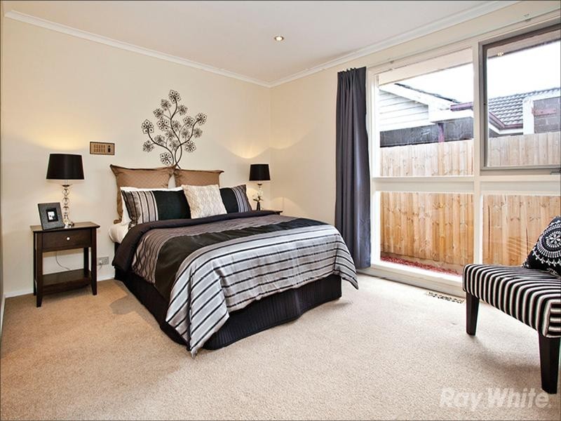 2/108 Blackburn Road, Doncaster East VIC 3109