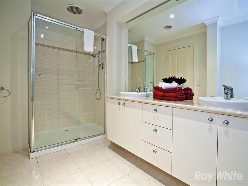 2 Wootoona Court, Mulgrave VIC 3170