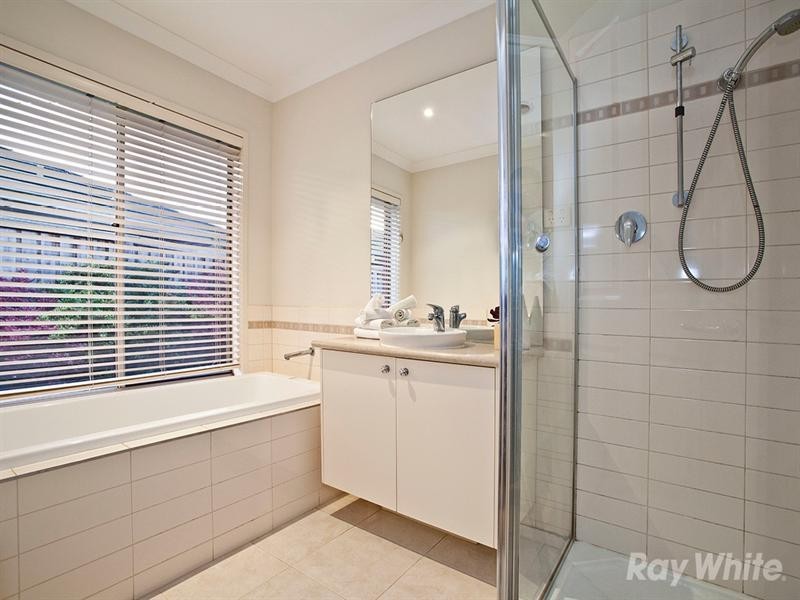 2 Wootoona Court, Mulgrave VIC 3170