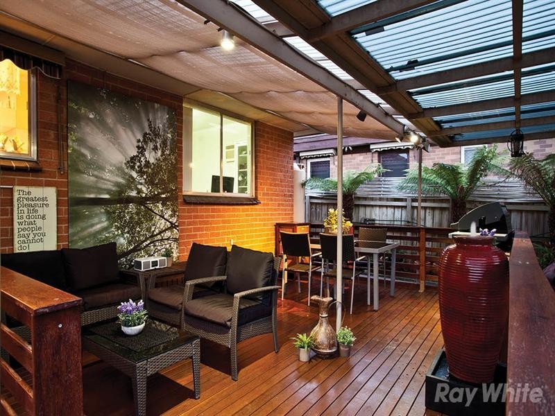 25 Huxley Avenue, Mulgrave VIC 3170