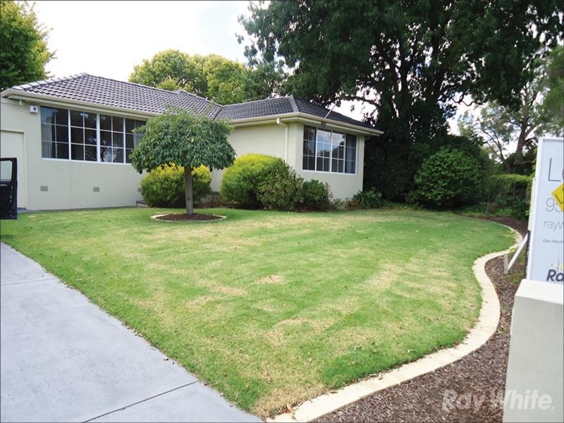 3 Harbinger Court, Wheelers Hill VIC 3150