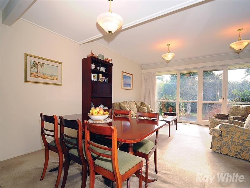 18 Stableford Avenue, Glen Waverley VIC 3150