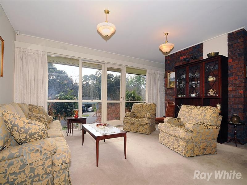 18 Stableford Avenue, Glen Waverley VIC 3150