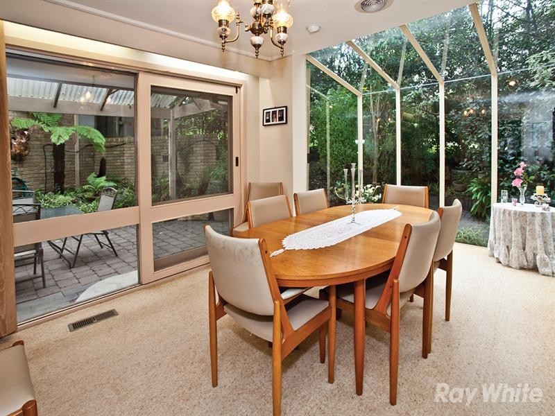 17 Marbray Drive, Glen Waverley VIC 3150