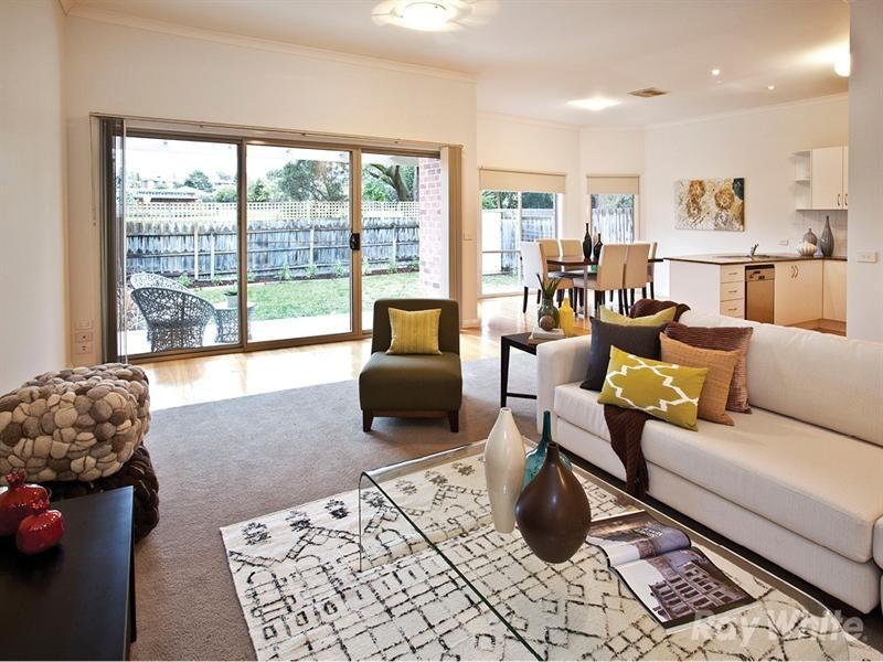 18A Coomleigh Avenue, Glen Waverley VIC 3150