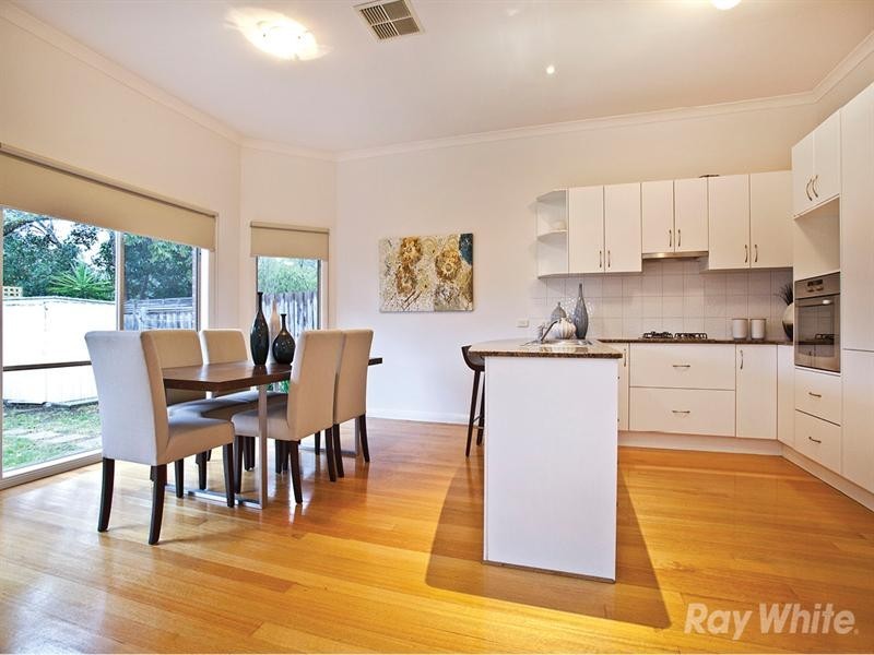 18A Coomleigh Avenue, Glen Waverley VIC 3150