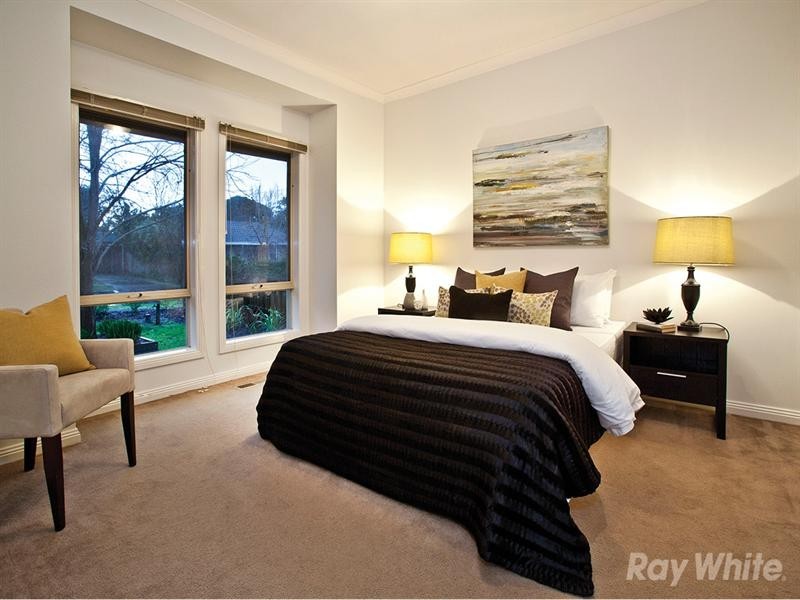 18A Coomleigh Avenue, Glen Waverley VIC 3150