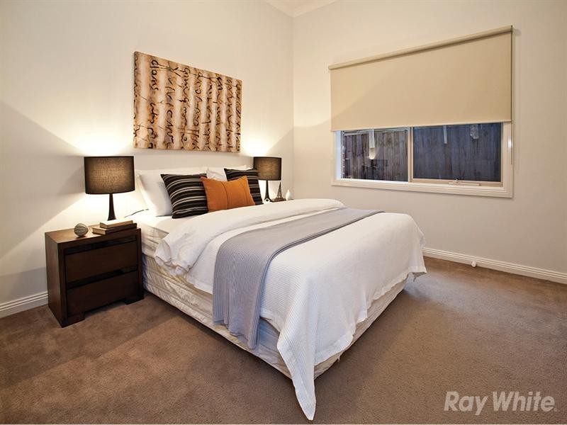 18A Coomleigh Avenue, Glen Waverley VIC 3150