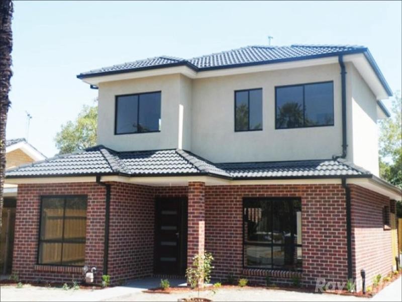 1/3 Sutton Court, Glen Waverley VIC 3150