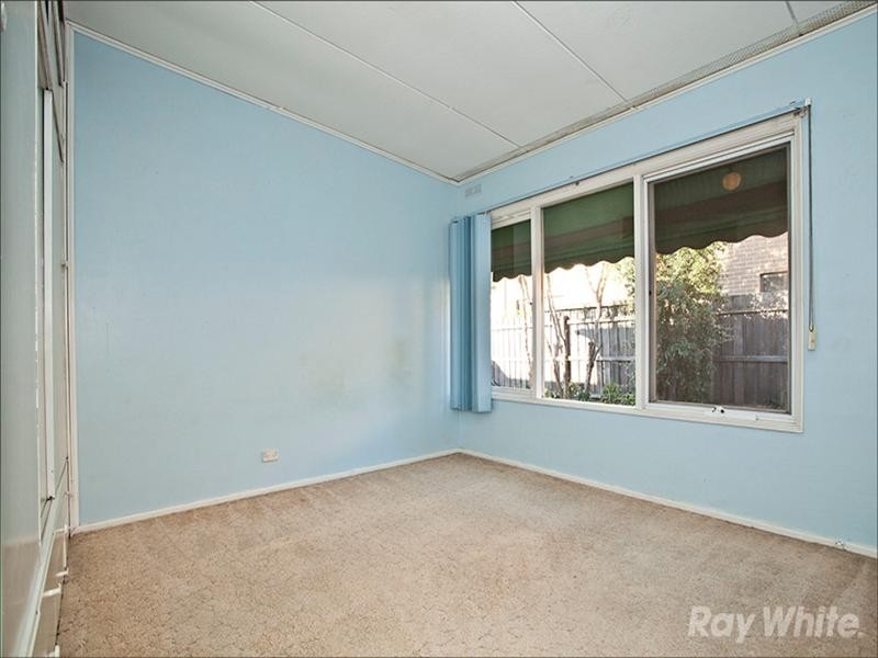 23 Johnson Drive, Glen Waverley VIC 3150