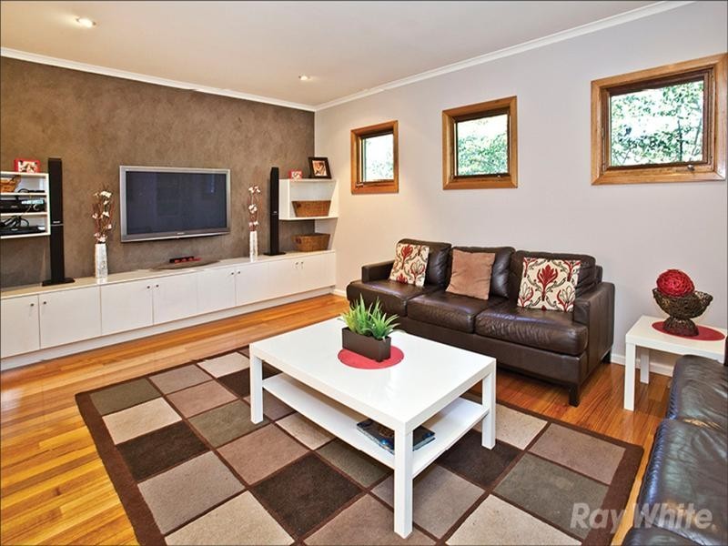 10 Eriden Close, Glen Waverley VIC 3150