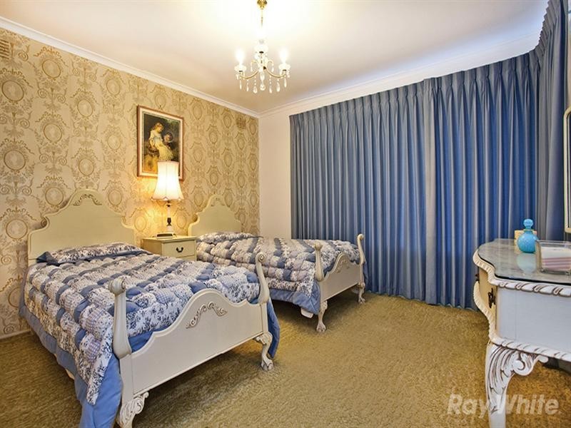 3 Grosvenor Avenue, Mulgrave VIC 3170