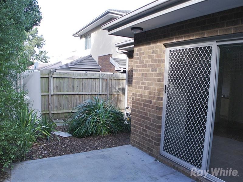 33 Panorama Drive, Forest Hill VIC 3131
