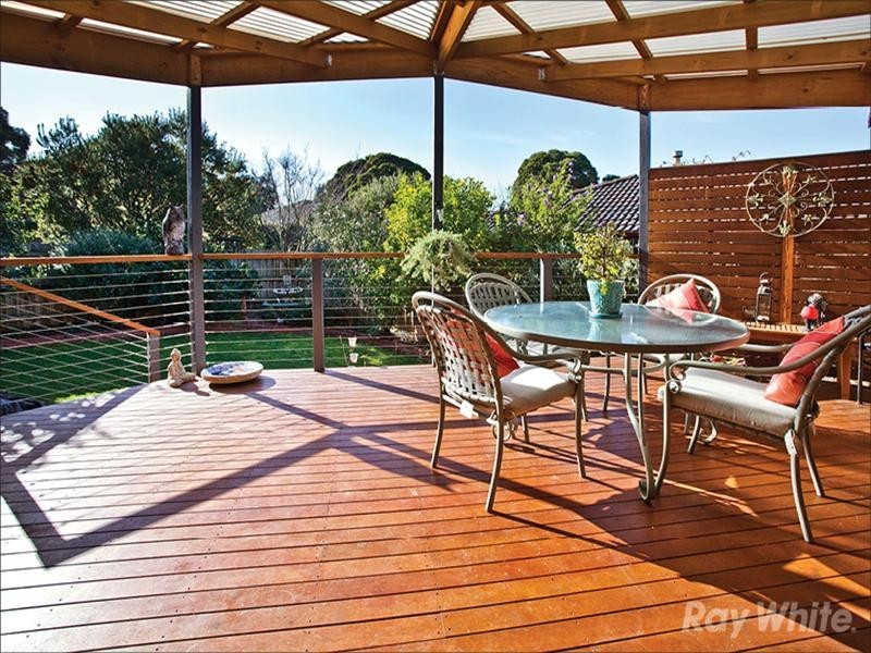 14 Maldon Court, Wheelers Hill VIC 3150