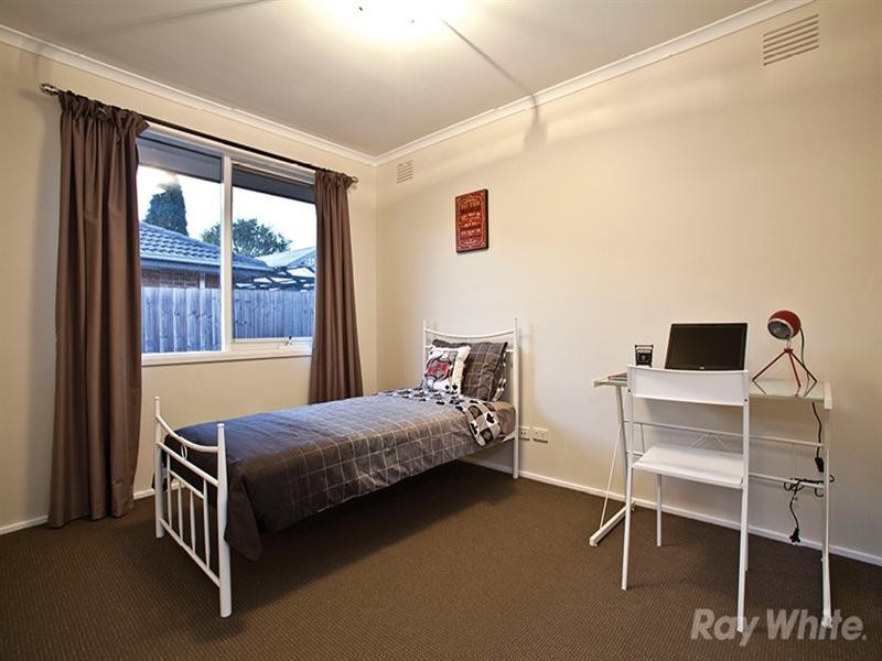 45 Whitehaven Crescent, Noble Park North VIC 3174